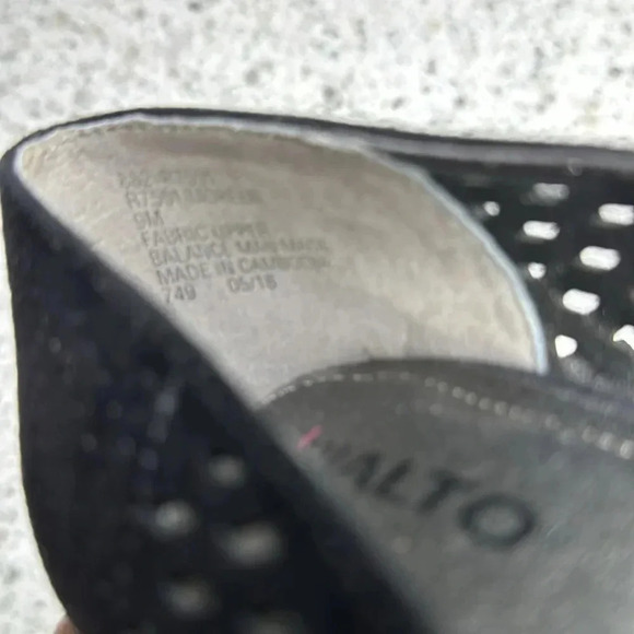 Rialto black cut out heels size 9 never worn - Picture 5 of 5